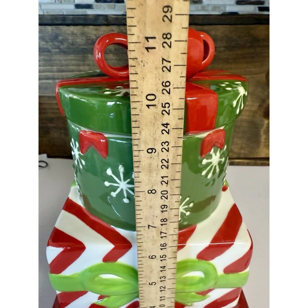 Sleigh Bell Bistro Christmas Cookie Jar‎ Stacked Presents Ceramic Holiday Decor